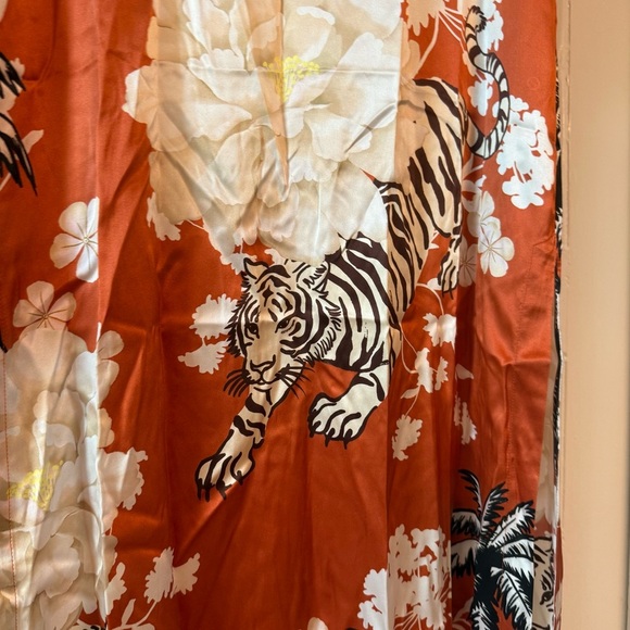 NWT Las Sureñas Women’s Long Orange Floral Tiger Print Dress Medium 100% Silk - Picture 5 of 14